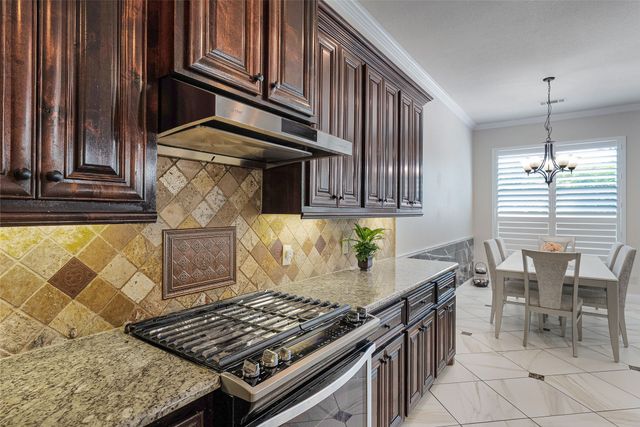 312 Silvery Pine Avenue, Wylie, TX 75098