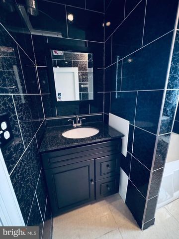 305 EVERGREEN AVE, Oaklyn, NJ 08107