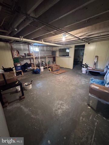 305 EVERGREEN AVE, Oaklyn, NJ 08107