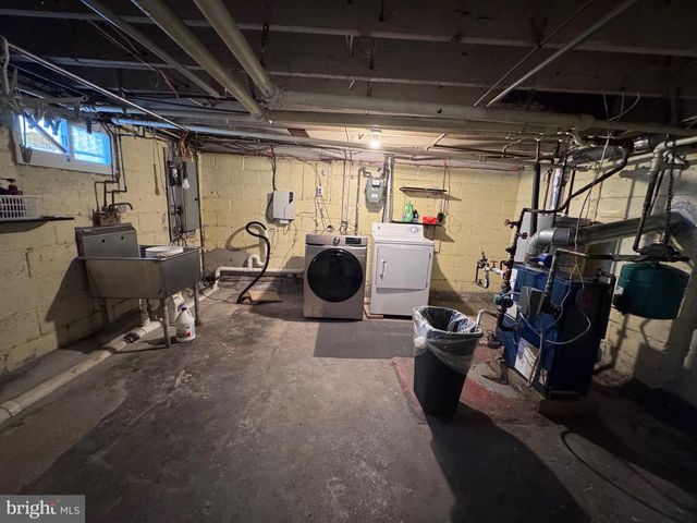 305 EVERGREEN AVE, Oaklyn, NJ 08107