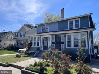 305 EVERGREEN AVE, Oaklyn, NJ 08107