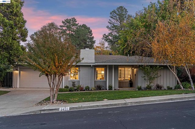 2421 Mallard Dr, Walnut Creek, CA 94597