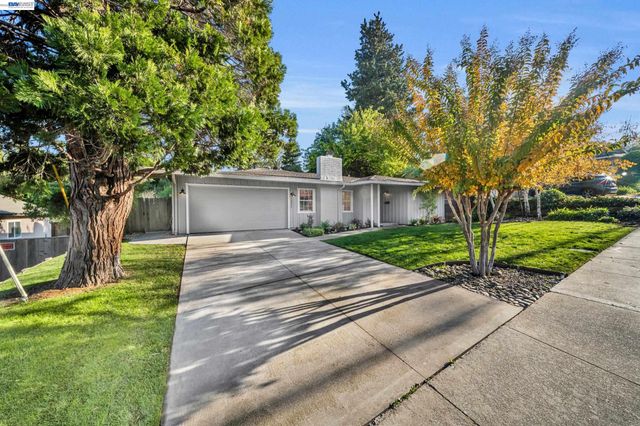 2421 Mallard Dr, Walnut Creek, CA 94597