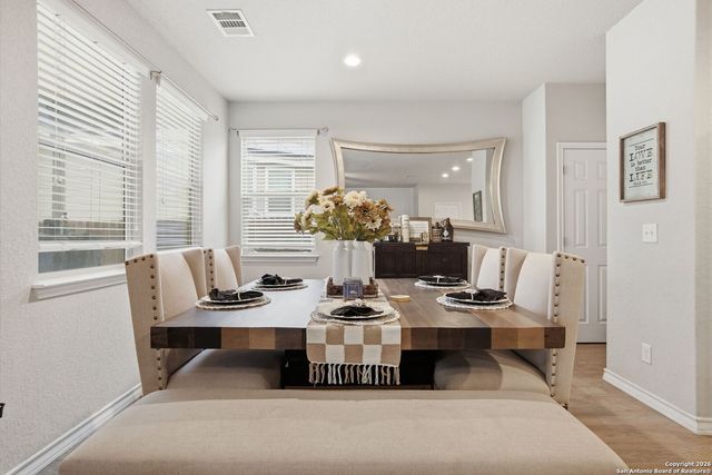 5726 Chestnut Xing, San Antonio, TX 78266