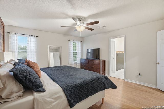 5726 Chestnut Xing, San Antonio, TX 78266