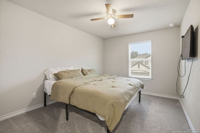 5726 Chestnut Xing, San Antonio, TX 78266