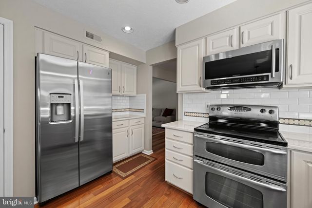 10 RAINDROP CIR, Reisterstown, MD 21136