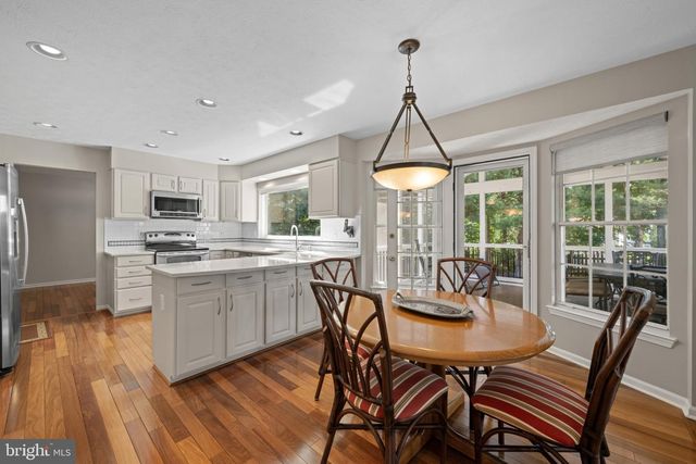 10 RAINDROP CIR, Reisterstown, MD 21136