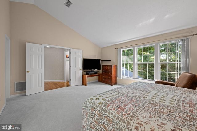 10 RAINDROP CIR, Reisterstown, MD 21136