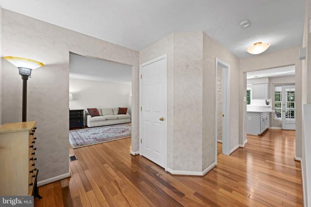 10 RAINDROP CIR, Reisterstown, MD 21136