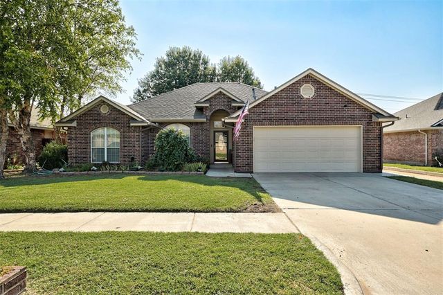 16008 Vicki Drive, Oklahoma City, OK 73170