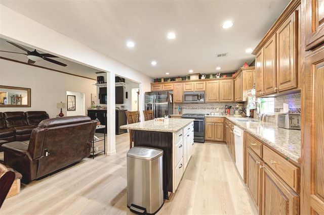 16008 Vicki Drive, Oklahoma City, OK 73170