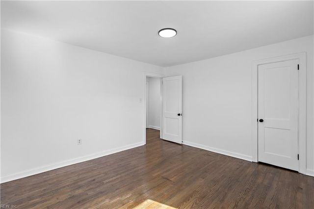 1502 Victory BLVD, Portsmouth, VA 23702