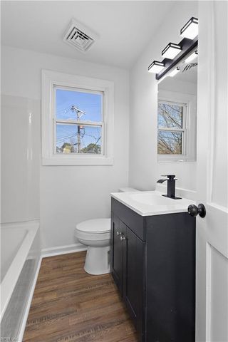 1502 Victory BLVD, Portsmouth, VA 23702