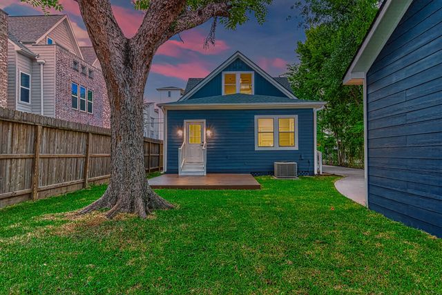 1705 Ovid Street, Houston, TX 77007