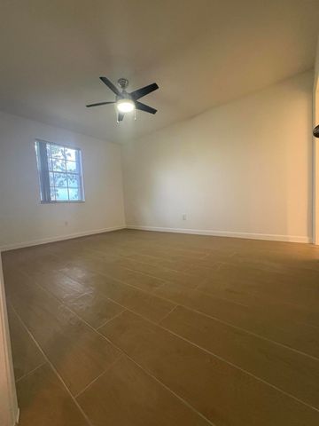 661 Waterside Drive, Hypoluxo, FL 33462