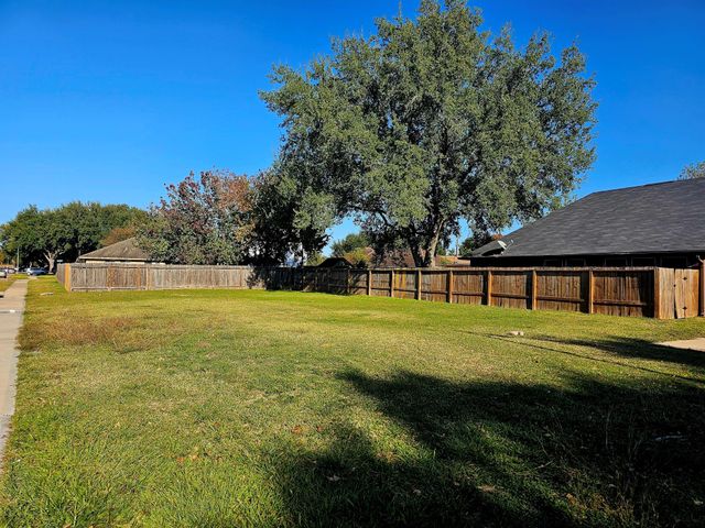 5201 Hampton Court Court, Rosenberg, TX 77471