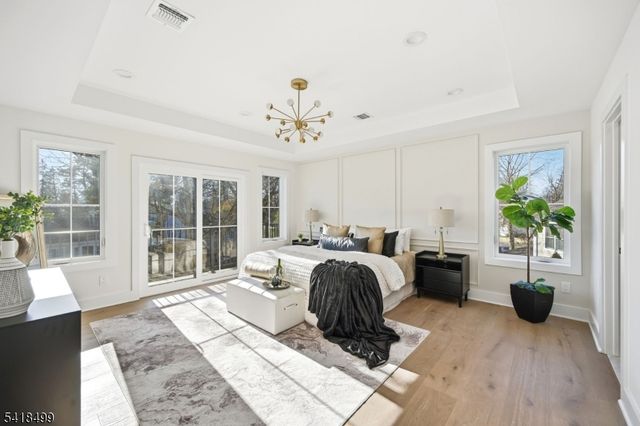 77 Elmwood Dr, Livingston Twp., NJ 07039