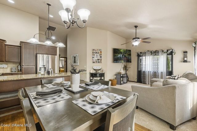 7673 Goodwater Loop, Coeur D'alene, ID 83815