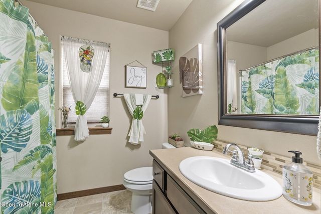 7673 Goodwater Loop, Coeur D'alene, ID 83815