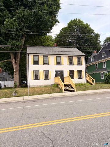36 South Main Street, Putnam, CT 06260