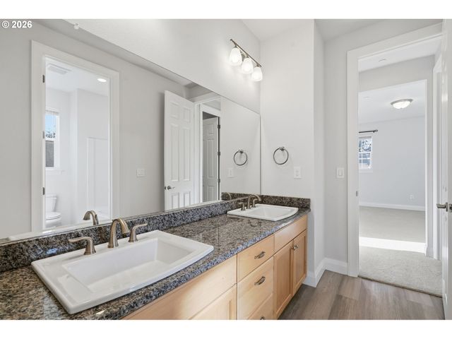 965 W MAGNOLIA Loop, Washougal, WA 98671