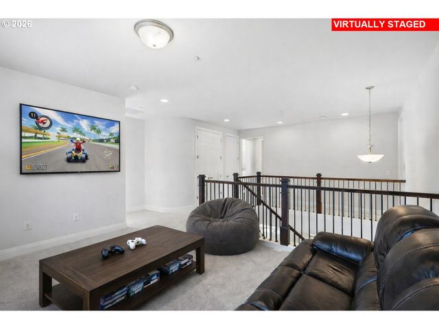 965 W MAGNOLIA Loop, Washougal, WA 98671