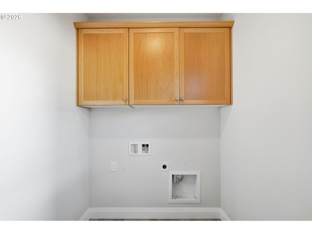 965 W MAGNOLIA Loop, Washougal, WA 98671