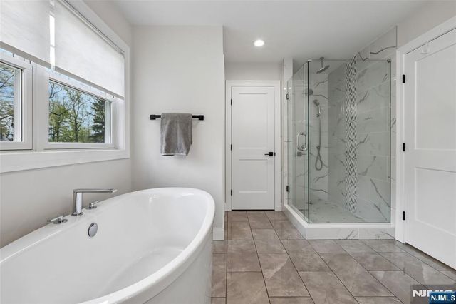 540 Helena Avenue, Wyckoff, NJ 07481