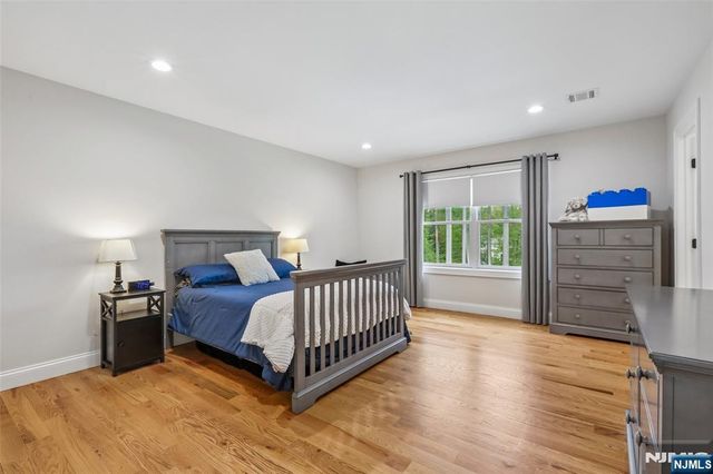 540 Helena Avenue, Wyckoff, NJ 07481