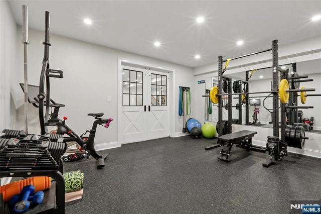 540 Helena Avenue, Wyckoff, NJ 07481