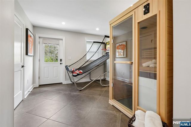 540 Helena Avenue, Wyckoff, NJ 07481