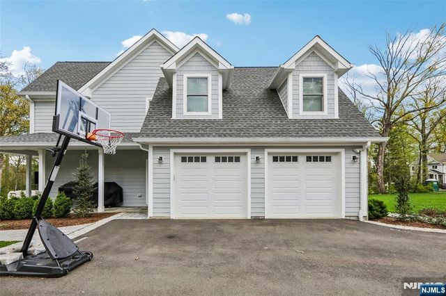 540 Helena Avenue, Wyckoff, NJ 07481