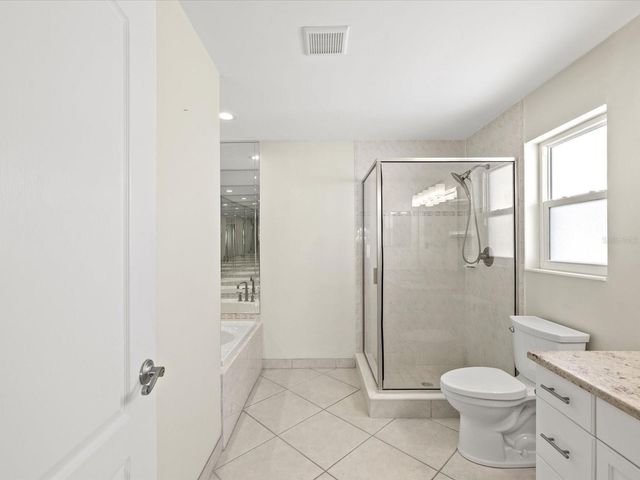 450 PALM ISLAND NE, Clearwater Beach, FL 33767