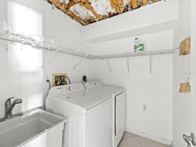 450 PALM ISLAND NE, Clearwater Beach, FL 33767