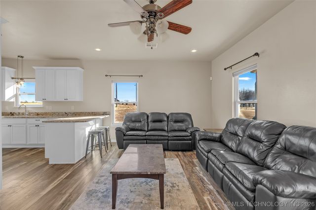 4224 Alternate 75 Highway, Beggs, OK 74421