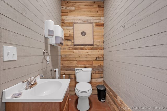 4224 Alternate 75 Highway, Beggs, OK 74421