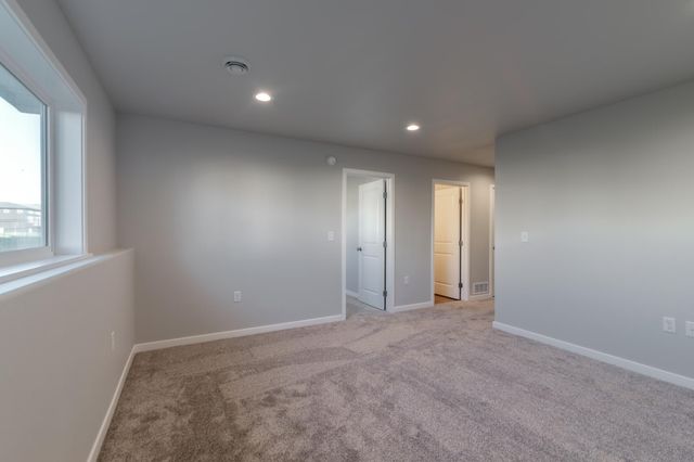 1287 Marlys Drive W, West Fargo, ND 58078