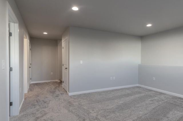 1287 Marlys Drive W, West Fargo, ND 58078