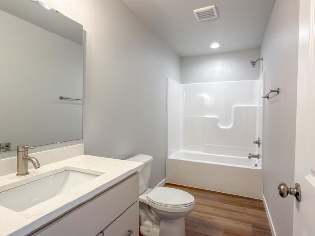 1287 Marlys Drive W, West Fargo, ND 58078