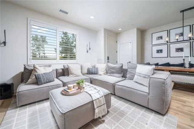 3580 E Lantern Paseo 142, Ontario, CA 91761
