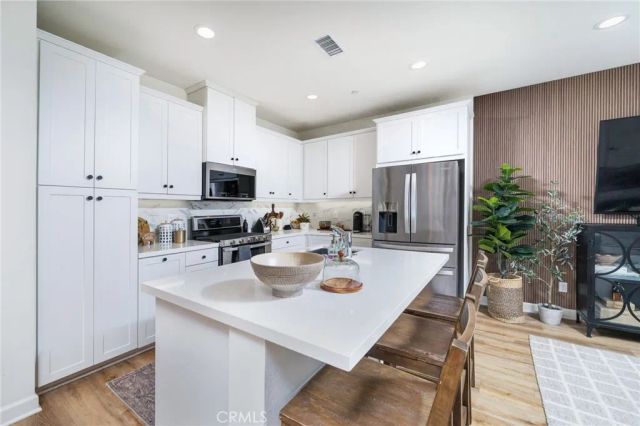 3580 E Lantern Paseo 142, Ontario, CA 91761