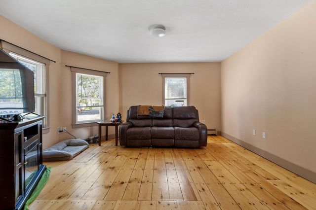 374 Front Street, Winchendon, MA 01475