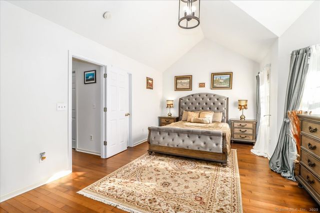 17 Olde Village Circle 17, Wallingford, CT 06492