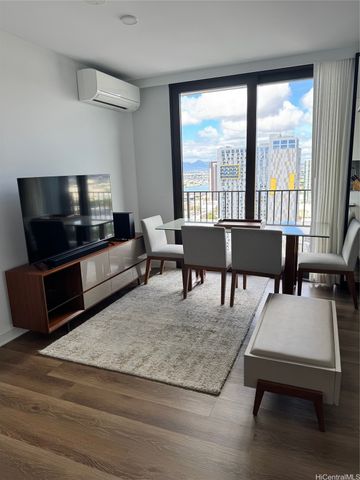 987 Queen Street 3605, Honolulu, HI 96814