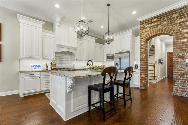 4122 Oleander Drive, Lake Charles, LA 70605