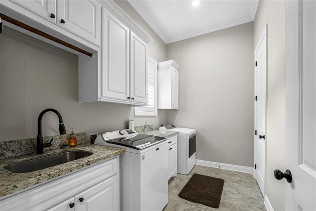 4122 Oleander Drive, Lake Charles, LA 70605