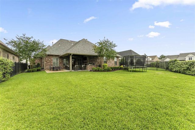 4122 Oleander Drive, Lake Charles, LA 70605