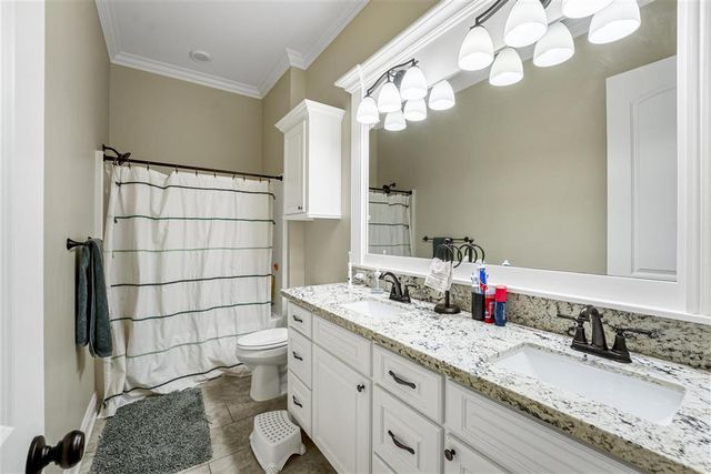 4122 Oleander Drive, Lake Charles, LA 70605