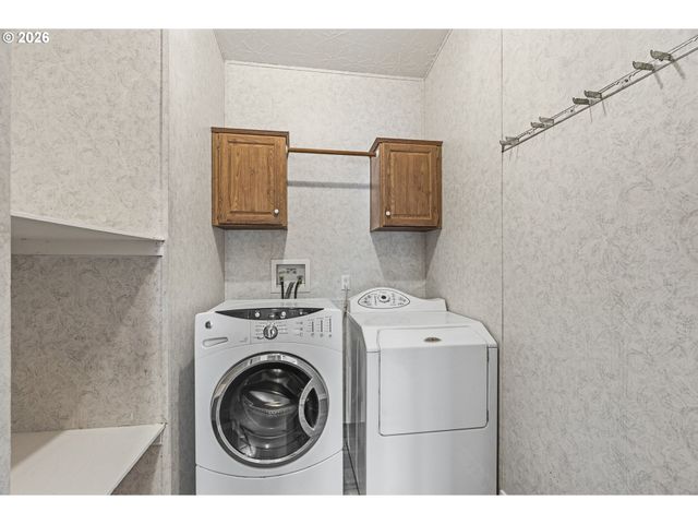 123 SANDRA Rd, Silver Lake, WA 98645
